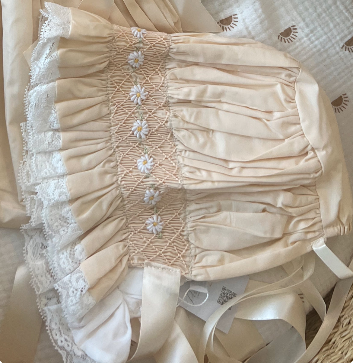 RTS - Daisy Darling Bonnet